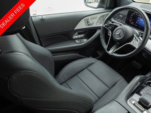 Certified 2025 Mercedes-Benz GLS 450 4MATIC image 24
