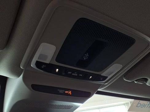 Certified 2026 Honda HR-V EX-L image 20
