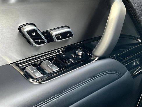 New 2026 Land Rover Range Rover Sport Dynamic SE image 22