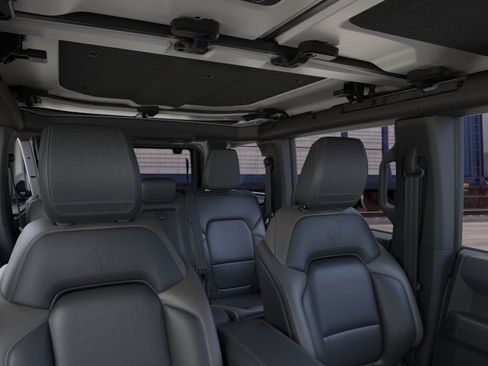 New 2026 Ford Bronco Outer Banks AWD/4WD image 12