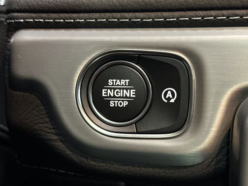 New 2025 Mercedes-Benz G 550 image 30