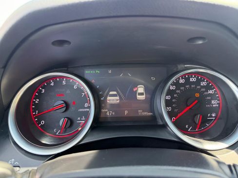 Used 2018 Toyota Camry XSE image 17