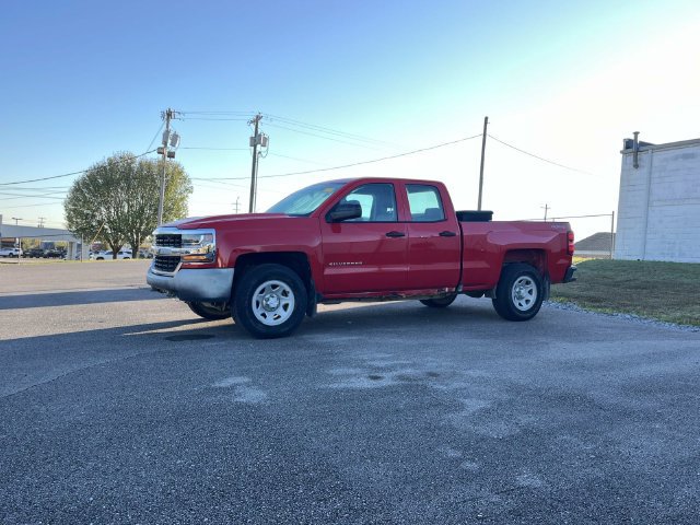 Used 2017 Chevrolet Silverado 1500 W/T w/ Trailering Package AWD/4WD image 7