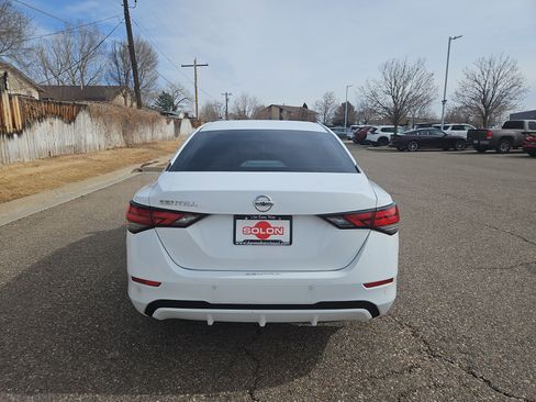 Used 2021 Nissan Sentra S image 6