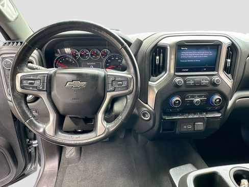Used 2021 Chevrolet Silverado 1500 RST RWD image 11