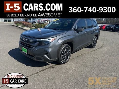 Used 2025 Subaru Forester Limited image 1