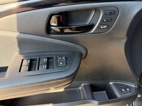 Used 2022 Honda Passport Elite image 14