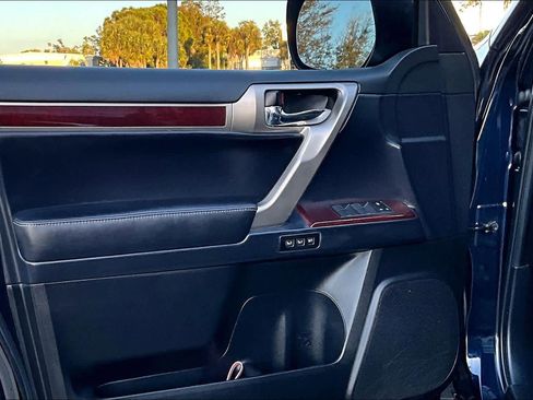 Used 2019 Lexus GX 460 Premium image 26