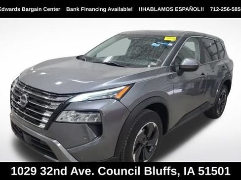 Used 2024 Nissan Rogue SV FWD image 1