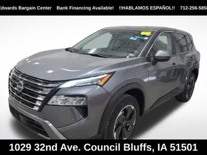 Used 2024 Nissan Rogue SV