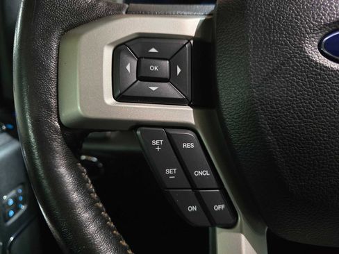 Used 2019 Ford F250 Lariat w/ Lariat Value Package image 33