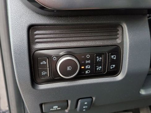 Used 2026 Ford F450 Lariat w/ FX4 Off-Road Package AWD/4WD image 16