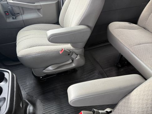 Used 2023 Chevrolet Express 3500 LS image 14