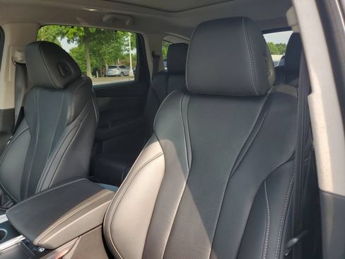 Certified 2024 Acura MDX FWD w/ Technology Package image 17