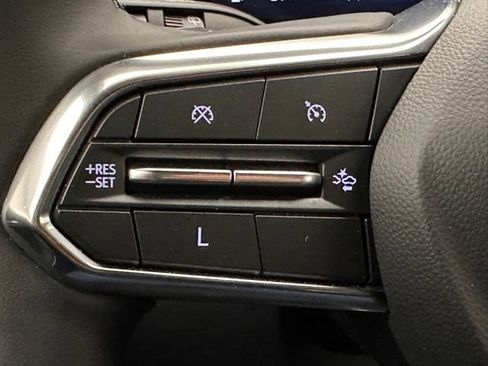 Used 2025 Chevrolet Equinox LT w/ Convenience Package II AWD/4WD image 10