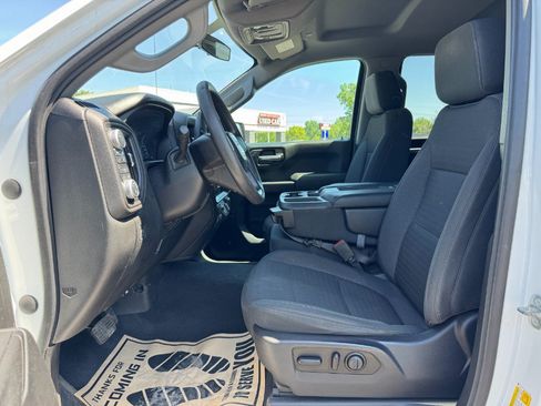 Used 2020 GMC Sierra 1500 4x4 Double Cab w/ Fleet Convenience Package image 15