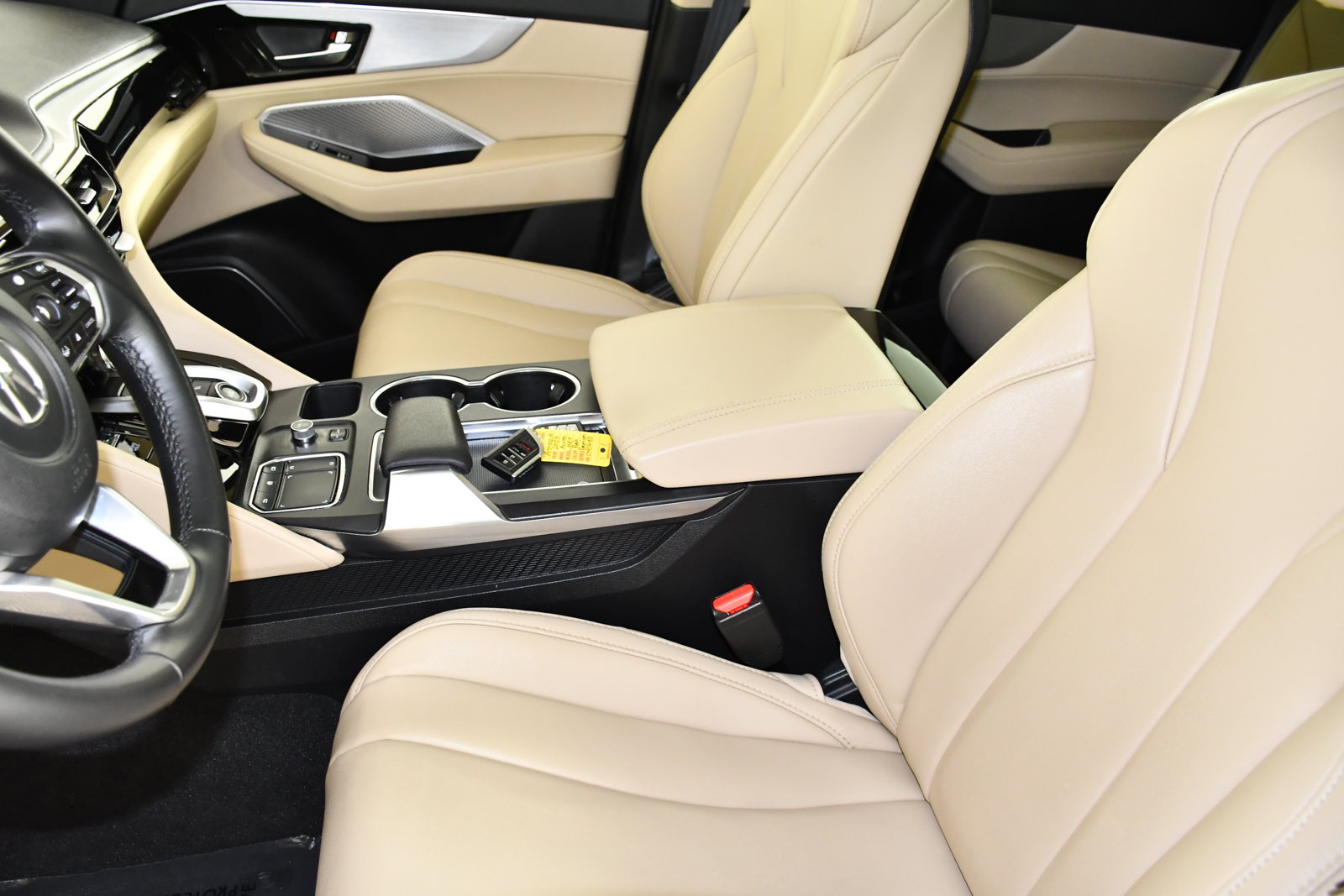 Certified 2023 Acura MDX SH-AWD image 38