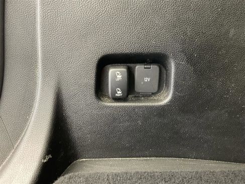 Used 2023 Ford Edge SEL image 27