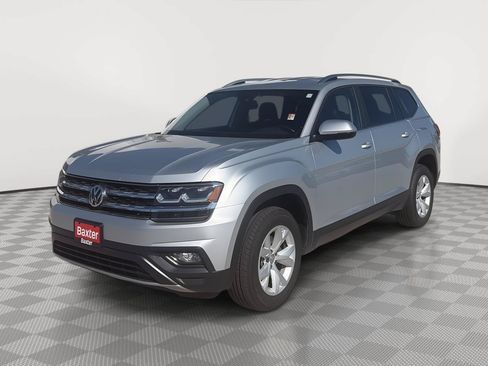 Used 2018 Volkswagen Atlas SE FWD image 4