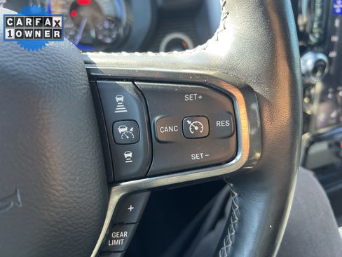 Used 2020 RAM 1500 Limited w/ Black Appearance Package AWD/4WD image 20