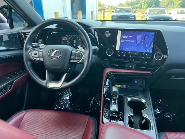 Used 2022 Lexus NX 350 AWD image 17