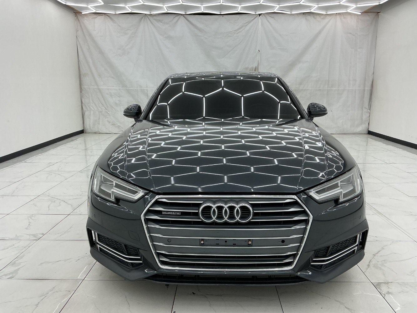 Used 2018 Audi A4 2.0T Premium Plus w/ Premium Plus Package AWD/4WD image 5