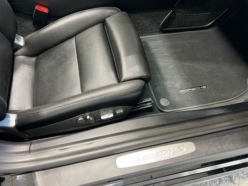 Used 2019 Porsche 718 Boxster S image 29