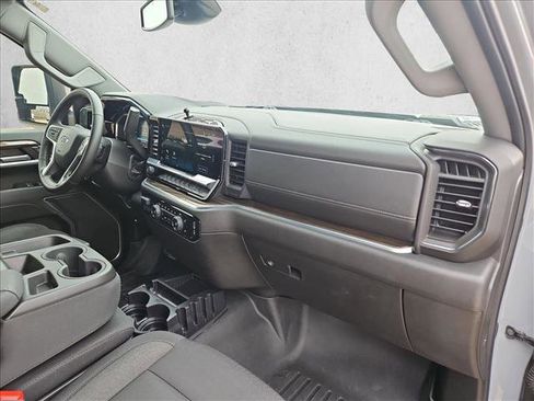 Used 2024 Chevrolet Silverado 2500 LT w/ Z71 Sport Edition AWD/4WD image 22