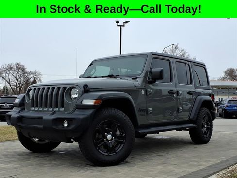 Used 2021 Jeep Wrangler Unlimited Sport AWD/4WD image 3