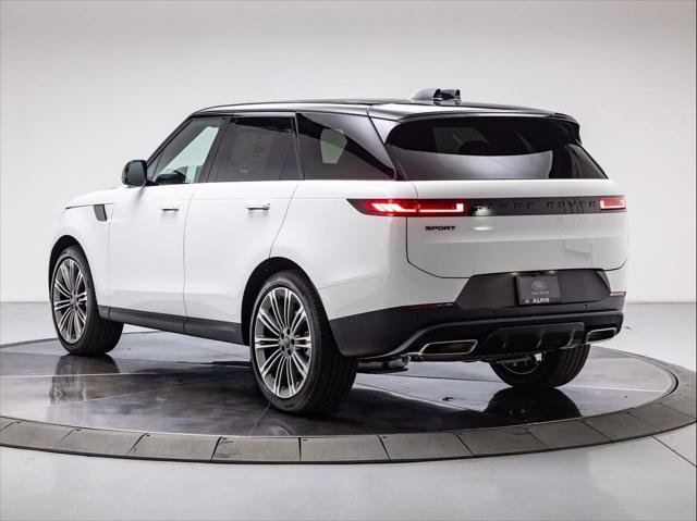 New 2027 Land Rover Range Rover Sport SE AWD/4WD image 3