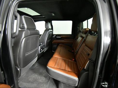 Used 2024 GMC Sierra 3500 Denali Ultimate image 25