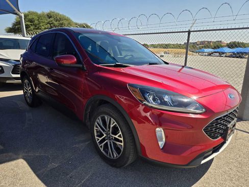 Used 2022 Ford Escape SEL FWD image 2