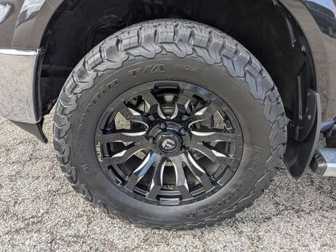 Used 2016 RAM 1500 Laramie w/ Convenience Group AWD/4WD image 21