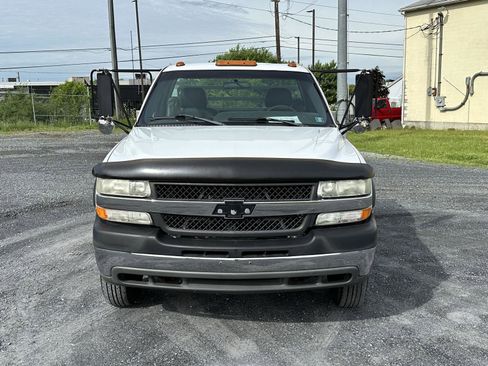 Used 2001 Chevrolet Silverado 3500 2WD Regular Cab image 3