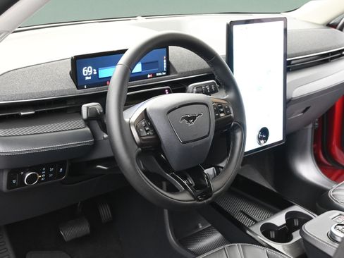 Used 2023 Ford Mustang Mach-E Premium RWD image 12