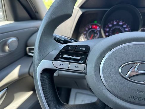 Used 2021 Hyundai Elantra SEL FWD image 23