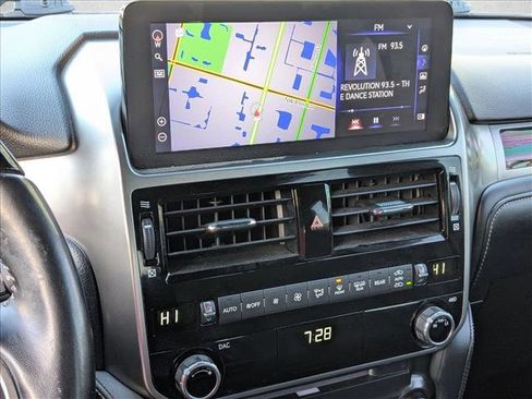 Used 2023 Lexus GX 460 Premium w/ Premium Plus Package image 13