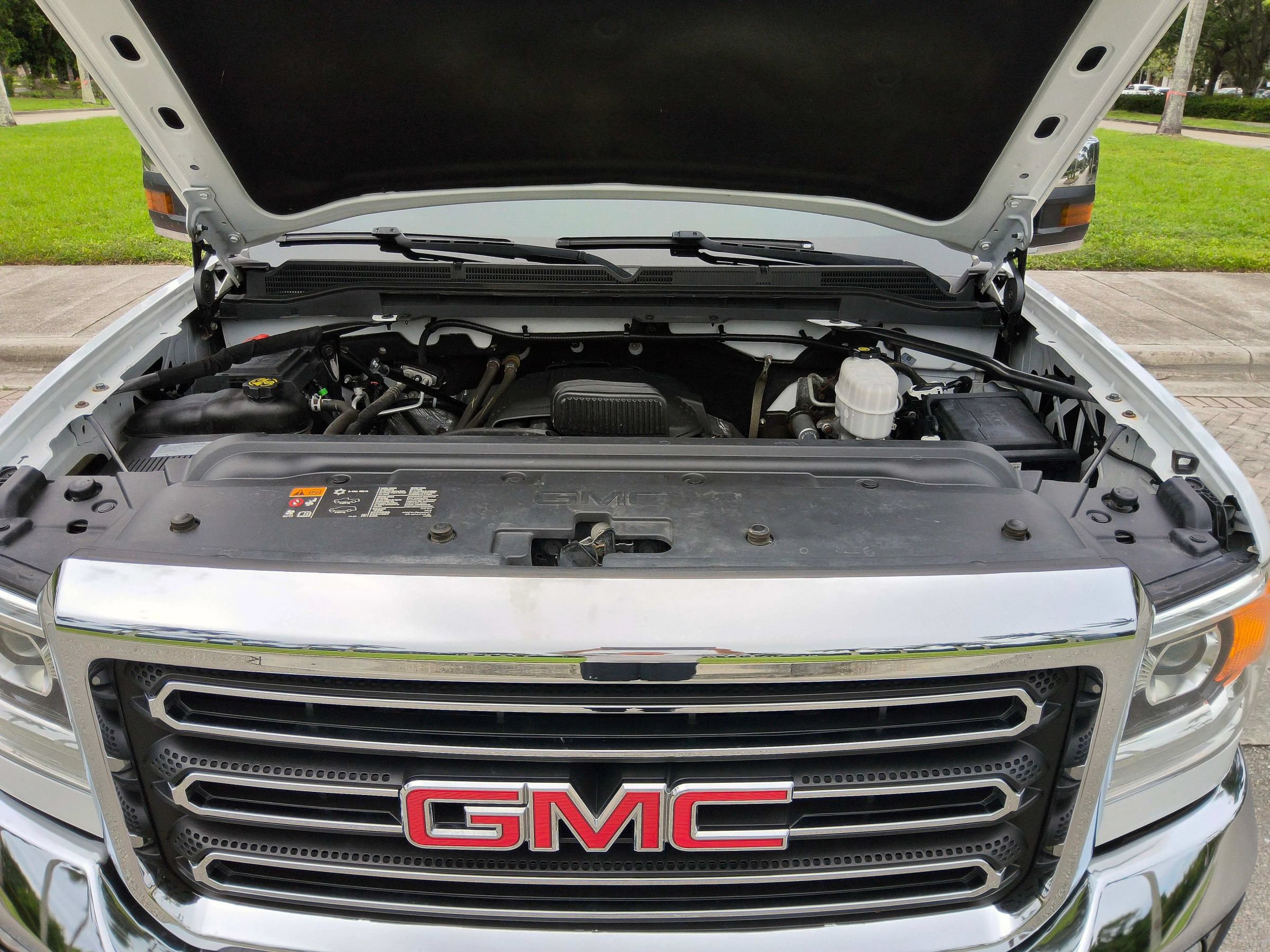 Used 2019 GMC Sierra 2500 SLT AWD/4WD image 45