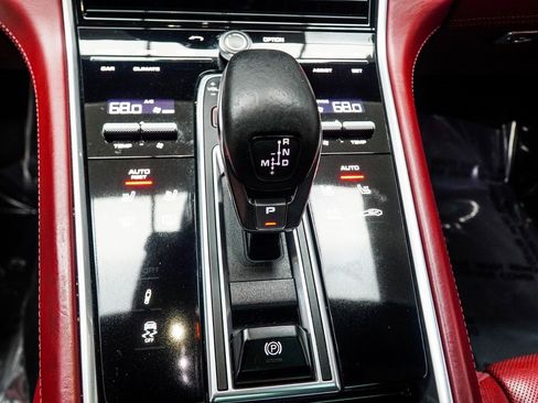 Used 2020 Porsche Panamera GTS image 20