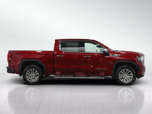 Used 2024 GMC Sierra 1500 Denali AWD/4WD image 6