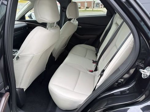 Used 2025 MAZDA CX-30 AWD 2.5 S w/ Premium Package image 8