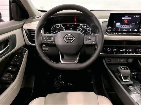 New 2026 Nissan Rogue Dark Armor AWD/4WD image 23