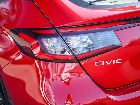 Certified 2025 Honda Civic Sport image 8