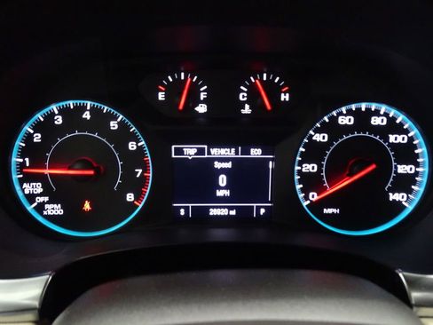 Used 2023 Chevrolet Traverse LS image 27