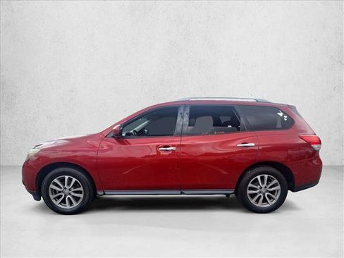 Used 2014 Nissan Pathfinder SV AWD/4WD image 8