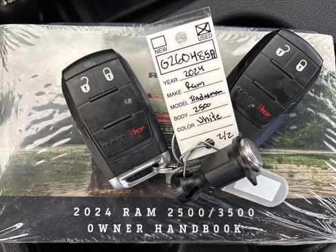 Used 2024 RAM 2500 Tradesman w/ Chrome Appearance Group AWD/4WD image 34
