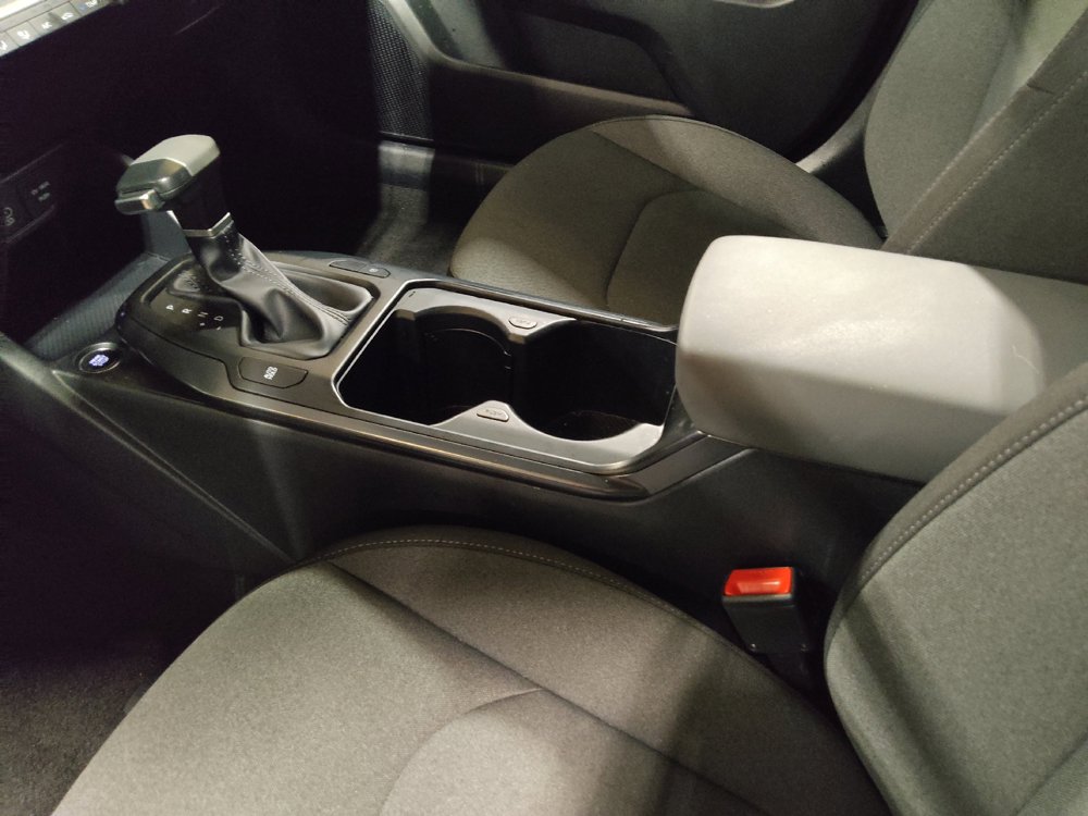 Used 2025 Kia K4 FWD image 26