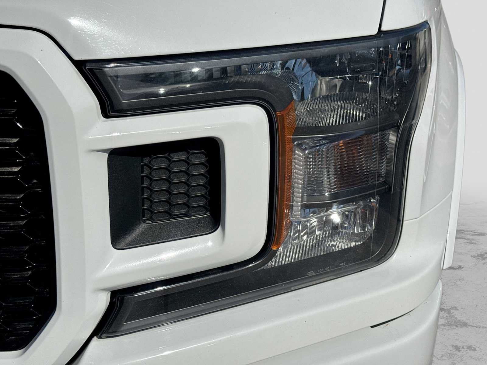 Used 2019 Ford F150 XLT w/ XLT Special Edition Package AWD/4WD image 10