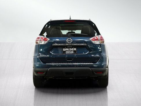 Used 2015 Nissan Rogue SL w/ SL Premium Package AWD/4WD image 4