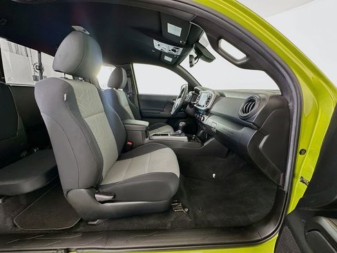 Certified 2023 Toyota Tacoma TRD Off-Road image 26